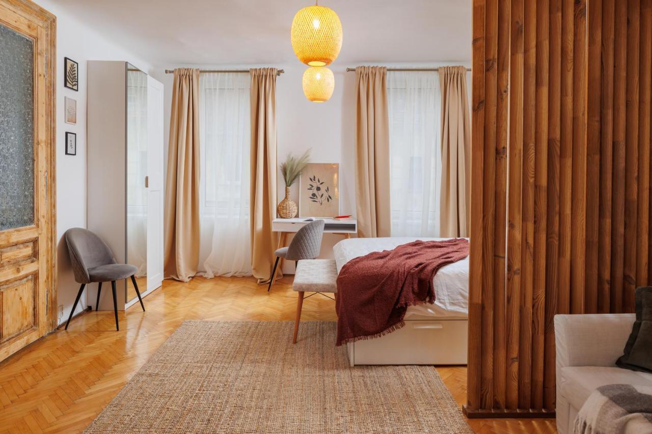 Lunga 16 Guesthouse Μπρασόβ Εξωτερικό φωτογραφία